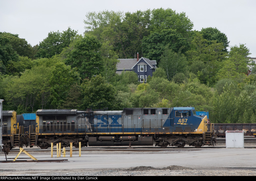 CSXT 487